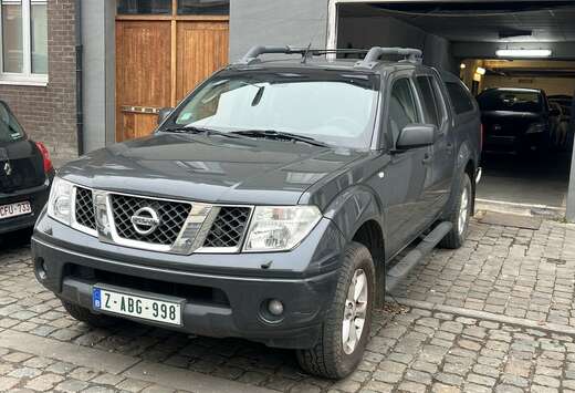 Nissan 2.5 dCi 4x4 Executive IT Sport Top