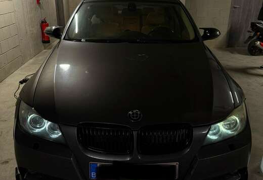 BMW 320i Aut.