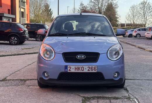 Kia 1.0i iGuess