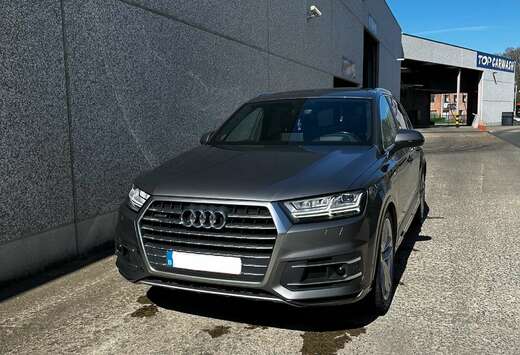 Audi 3.0 TDI quattro tiptronic S line full option