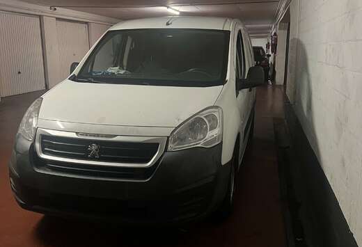 Peugeot 1.6 HDi Pack CD Airco