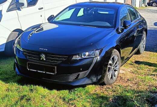 Peugeot BlueHDi 130 ch S&S BVM6 Active Business