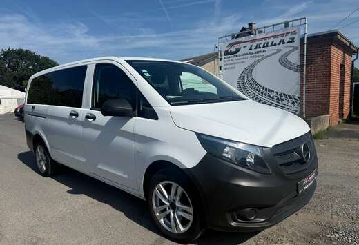 Mercedes-Benz DOUBLE CABINES 5 PLACES