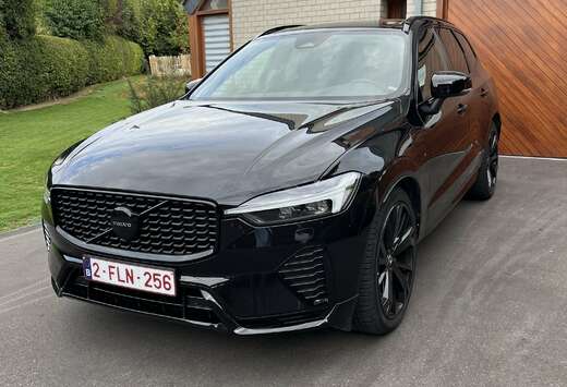 Volvo 2.0 B5 MHEV AWD Ultra Dark Full Full Options