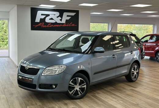 Skoda 1.6i Ambiente Tiptronic