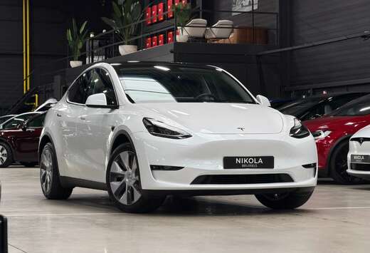 Tesla Model Y LONG RANGE AWD