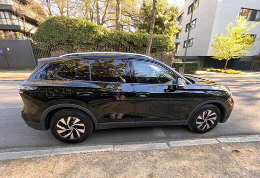 Volkswagen Tiguan 1.5 eTSI mHEV ACT Life Business Pre ...