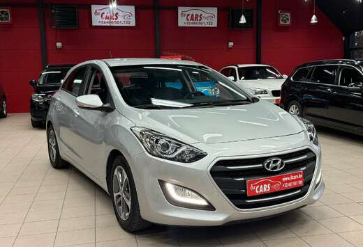 Hyundai i30 1.4i Pop ISG**NAVIGATIE**CAMERA**AIRCO**