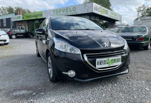 Peugeot 208 1.2i Active