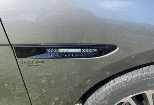 Jaguar F-Pace 2.0 T AWD R-Sport (EU6.2)