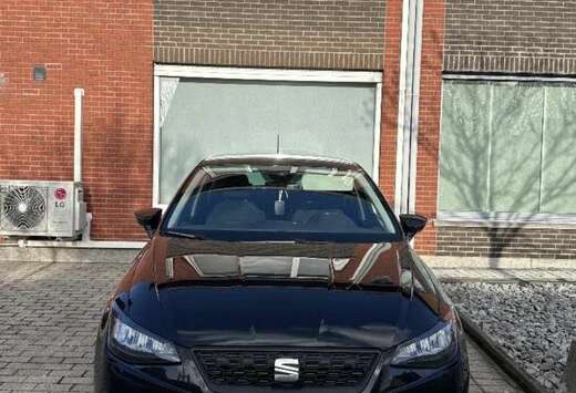 SEAT 1.0 TSI Move Navi DSG