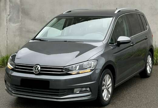 Volkswagen Touran 1.6Tdi DSG-Aut/ 7-zit/ Camera / Nav ...