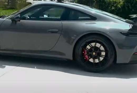 Porsche Carrera GTS T hybrid Coupe