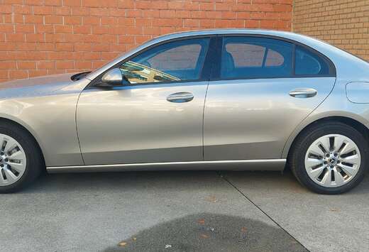 Mercedes-Benz C 300 e 9G-TRONIC