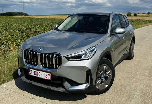 BMW iX1 66.5 kWh xDrive30