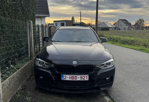 BMW 320i Touring Sport Line