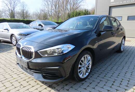 BMW 118i OPF PANORAMISCH DAK