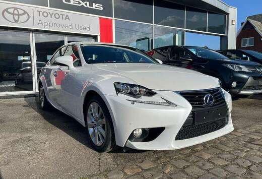 Lexus Privilege Line