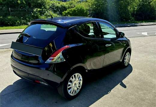 Lancia 1.3 Multijet Black & Grey