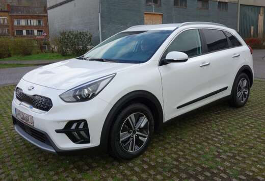 Kia 1.6 GDi HEV Business Line DCT