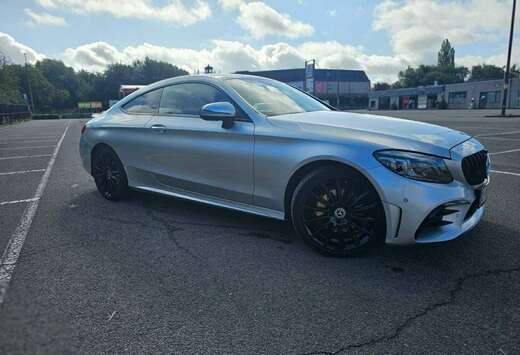 Mercedes-Benz Coupe C 200 MHE