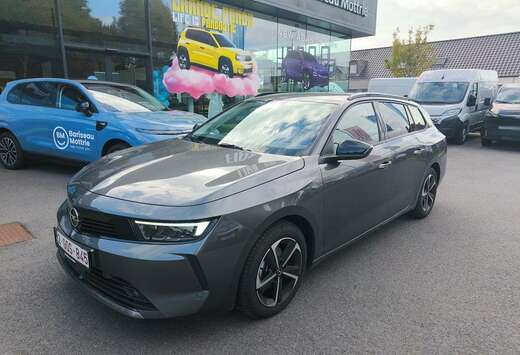 Opel FOREVER FORWARD EDITION  1.2 TURBO MT6 110pk * A ...