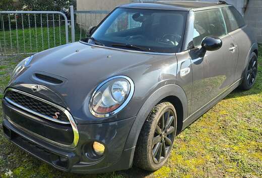 MINI 2.0 D sport,clim,toit pano ouvrant,0477245254