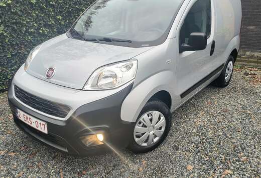 Fiat Fiorino 1.4i Navi-PDC-Airco-Trekhaak-14000km-TOP