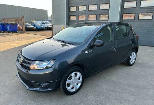 Dacia 1.2 benzine 54 kw zeer nette staat zie foto\'s