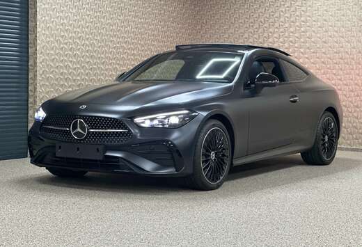 Mercedes-Benz Coupé 4-Matic AMG Line MY24