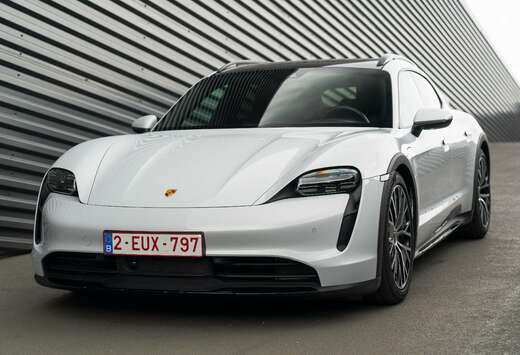 Porsche 4 Cross Turismo