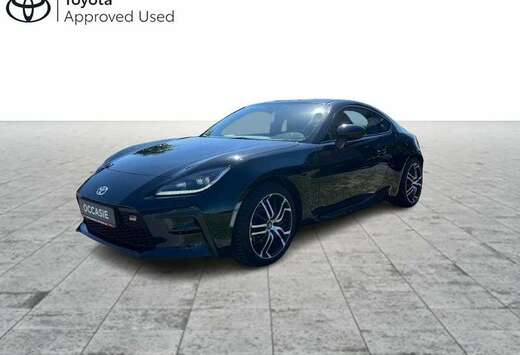 Toyota 2.4B COUPE AT Sport LHD