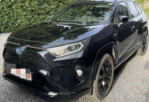 Toyota RAV4 2.5 Hybrid 2WD e-CVT Black Edition LHD