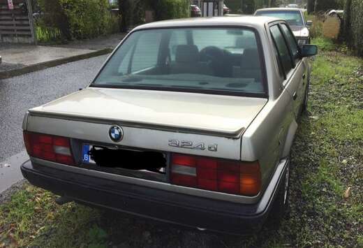 BMW 324d