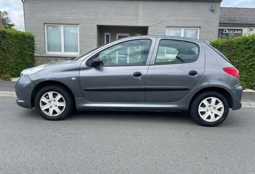 Peugeot 206+ 1.1e euro5 contrôle technique ok