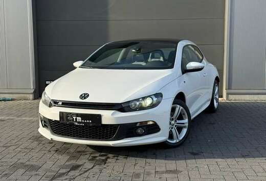 Volkswagen R-line/pano dak/zetelverwarming