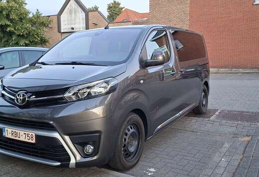 Toyota Verso 2.0 D-4D Medium MPV S&S