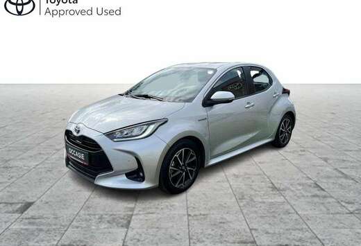 Toyota 1.5 HYB ICONIC + HUD