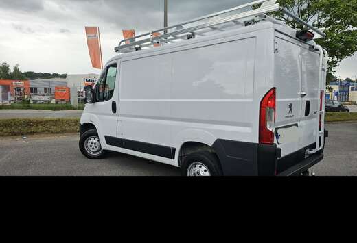 Peugeot 2.2 BlueHDi L1H1 Pro S/S