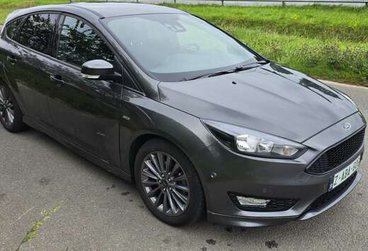 Ford 1.0 EcoBoost Titanium st line