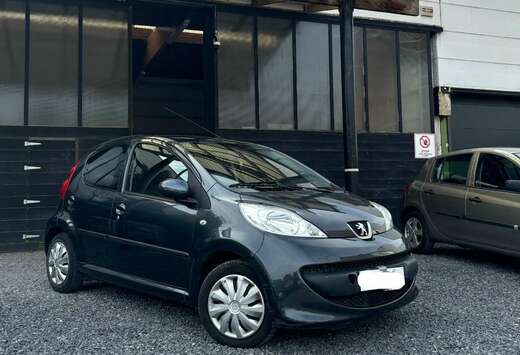 Peugeot 1.0i 12v