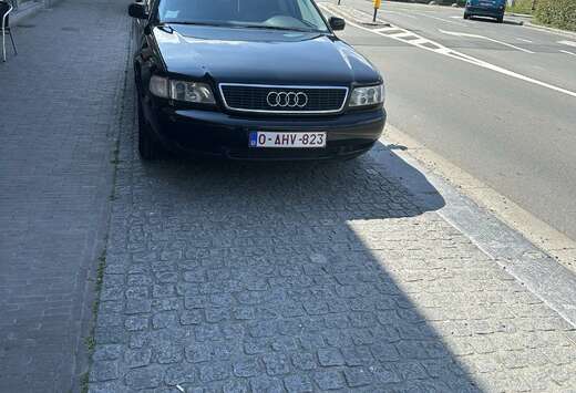 Audi 2.8i V6 Quattro Tiptronic