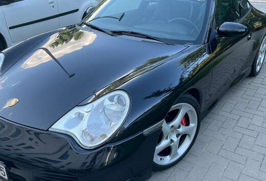 Porsche 4S