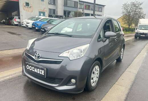 Toyota Verso S 1.4 D-4D Comfort