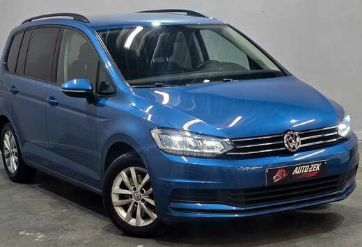 Volkswagen Touran 1.6 TDi//7PL// NAV//CAM//FULL OPTIO ...