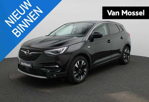 Opel 1.2 Turbo S/S AT8 Ultimate KEYLESS  PANO  CAM