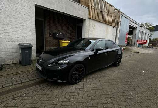 Lexus 200t F Sport