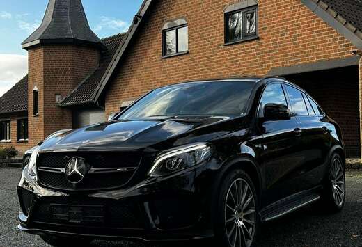 Mercedes-Benz Coupe 4M 9G-TRONIC Line