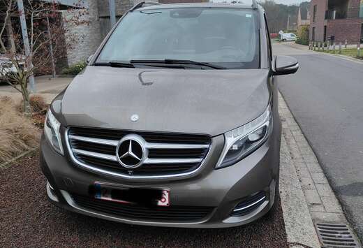 Mercedes-Benz (BlueTEC) d lang 4Matic 7G-TRONIC Editi ...
