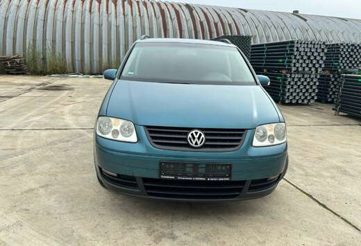 Volkswagen 1.6i 16v FSI Trendline